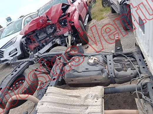 TOYOTA HILUX 2019, foto 15 de 19