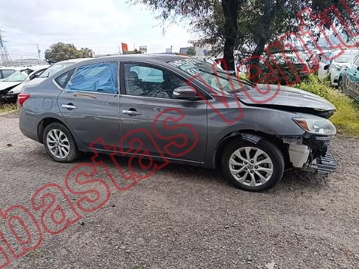 NISSAN SENTRA 2019, foto 4 de 19