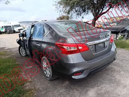 NISSAN SENTRA 2019, foto 7 de 19