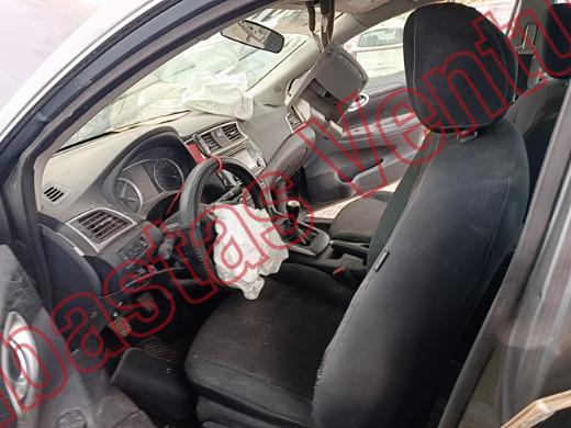 NISSAN SENTRA 2019, foto 17 de 19