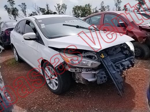 FORD FOCUS 2015, foto 4 de 19