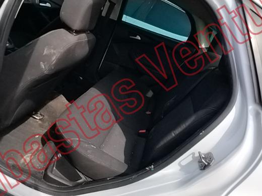 FORD FOCUS 2015, foto 16 de 19