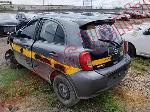 NISSAN MARCH 2017, foto 7 de 19