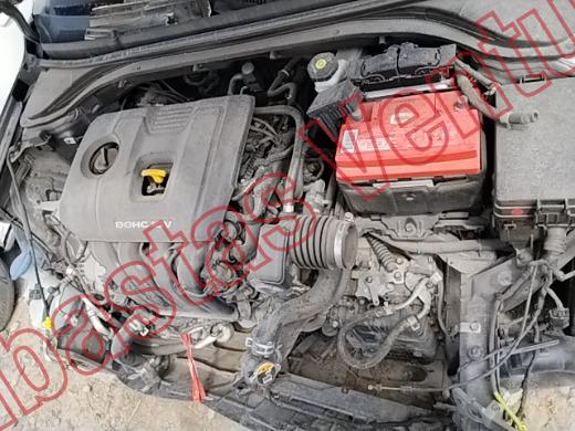 HYUNDAI ELANTRA 2018, foto 10 de 19