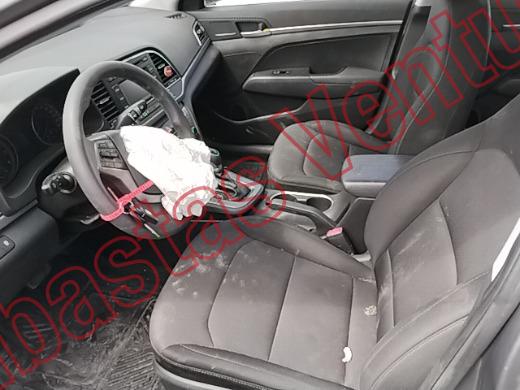 HYUNDAI ELANTRA 2018, foto 17 de 19