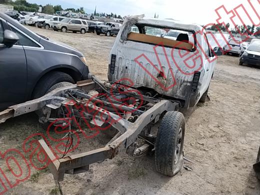 NISSAN NP300 2020, foto 5 de 19