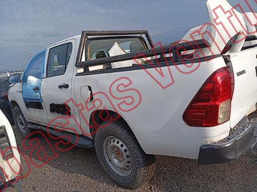TOYOTA HILUX 2019, foto 8 de 19