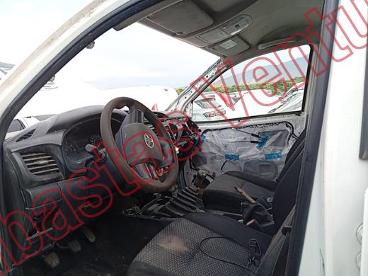 TOYOTA HILUX 2019, foto 17 de 19