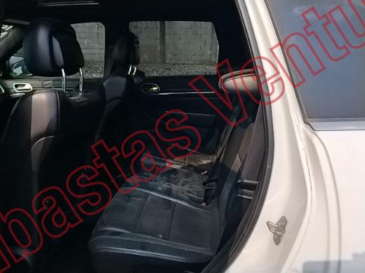JEEP GRAND CHEROKEE 2015, foto 16 de 19