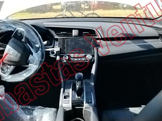 HONDA CIVIC 2020, foto 14 de 19