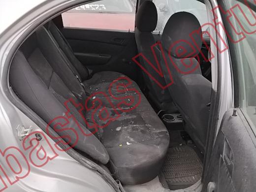 CHEVROLET AVEO 2016, foto 13 de 19