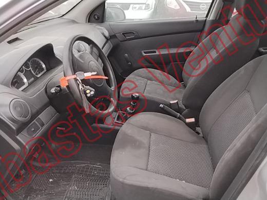 CHEVROLET AVEO 2016, foto 17 de 19