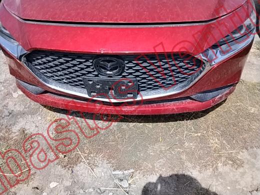 MAZDA 3 2024, foto 18 de 19