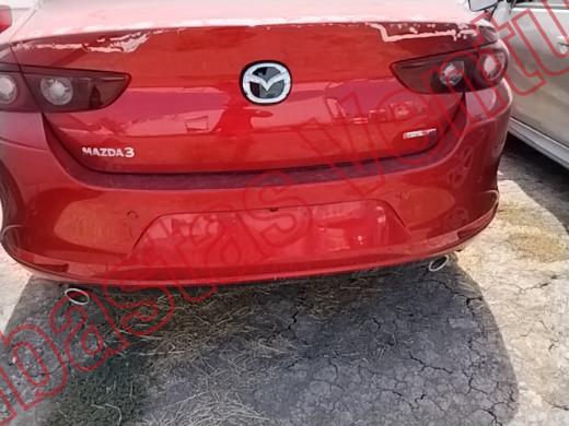 MAZDA 3 2024, foto 19 de 19
